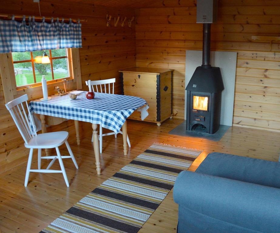 Stuga Vid Hedenaesets Stencafe Buitenkant foto