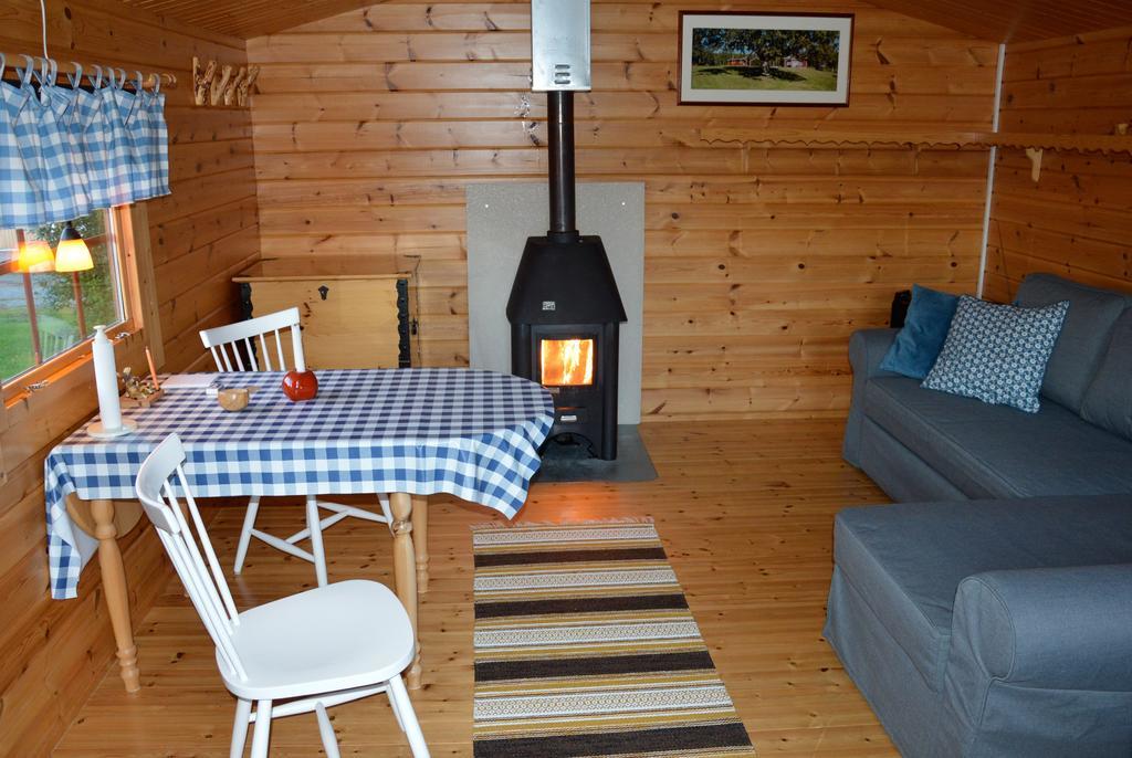 Stuga Vid Hedenaesets Stencafe Buitenkant foto
