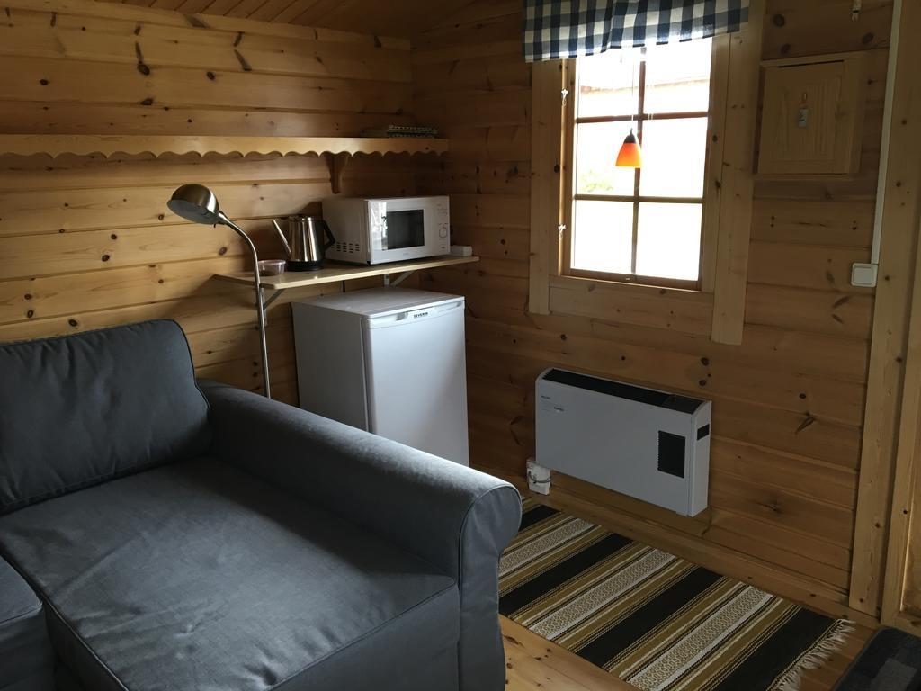 Stuga Vid Hedenaesets Stencafe Buitenkant foto