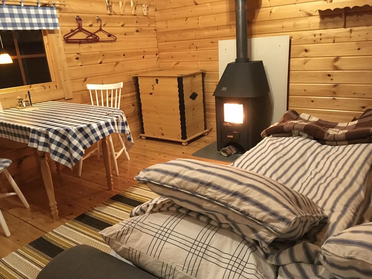 Stuga Vid Hedenaesets Stencafe Buitenkant foto