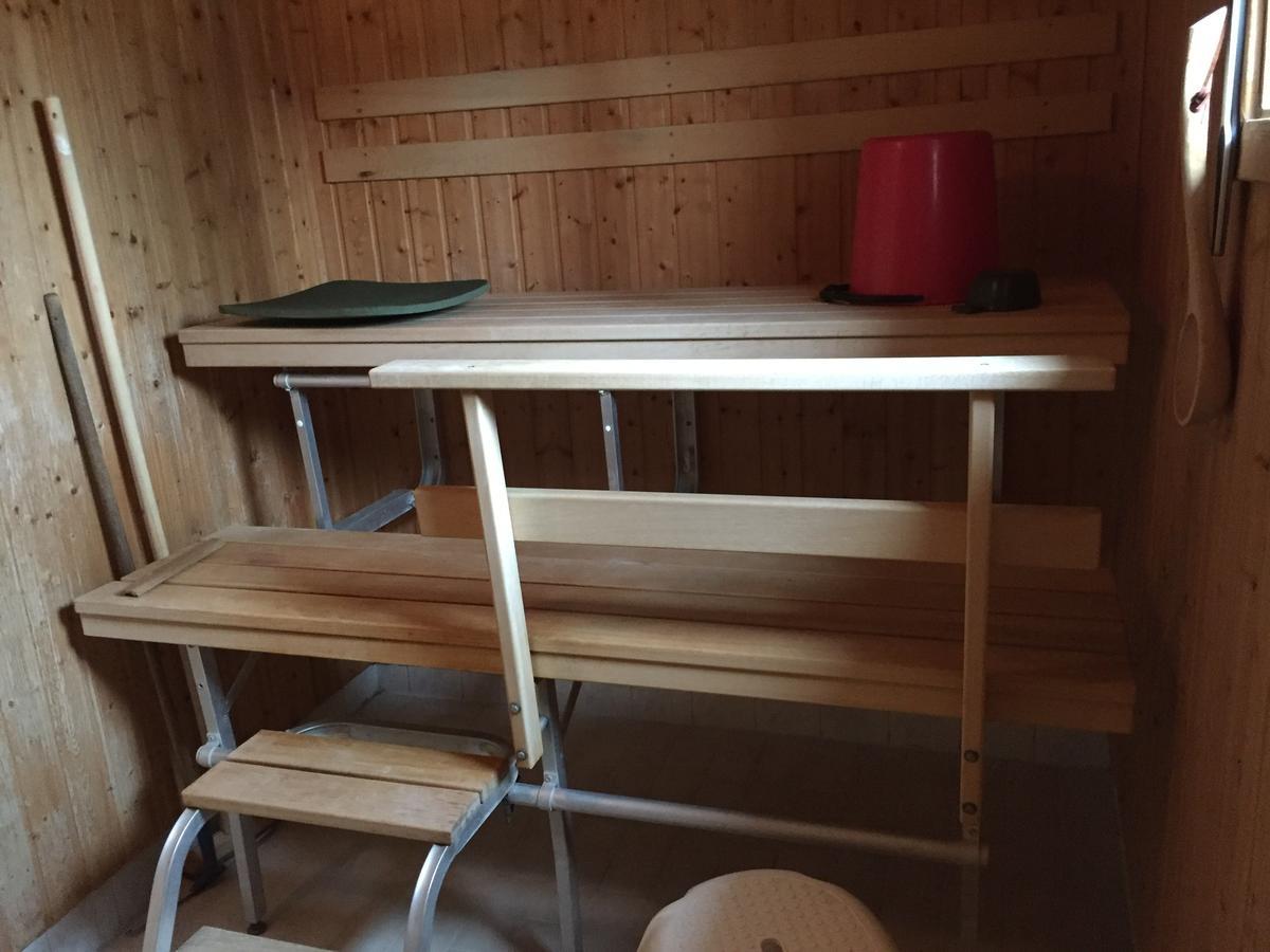 Stuga Vid Hedenaesets Stencafe Buitenkant foto